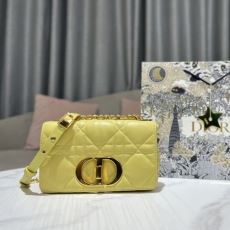 Christian Dior Montaigne Bags